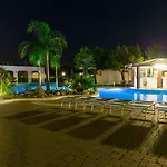 Apartahotel Nicolaus Club Alimini Smile 3*