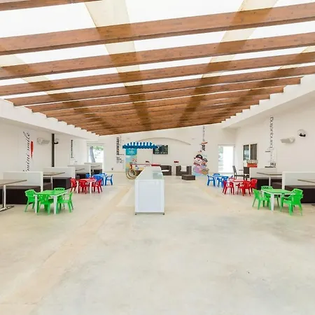 Ξενοδοχείο με διαμερίσματα Nicolaus Club Alimini Smile Οτράντο