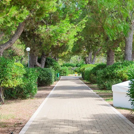 公寓式酒店 Nicolaus Club Alimini Smile 3*