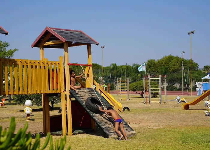 Apart Otel Nicolaus Club Alimini Smile Otranto